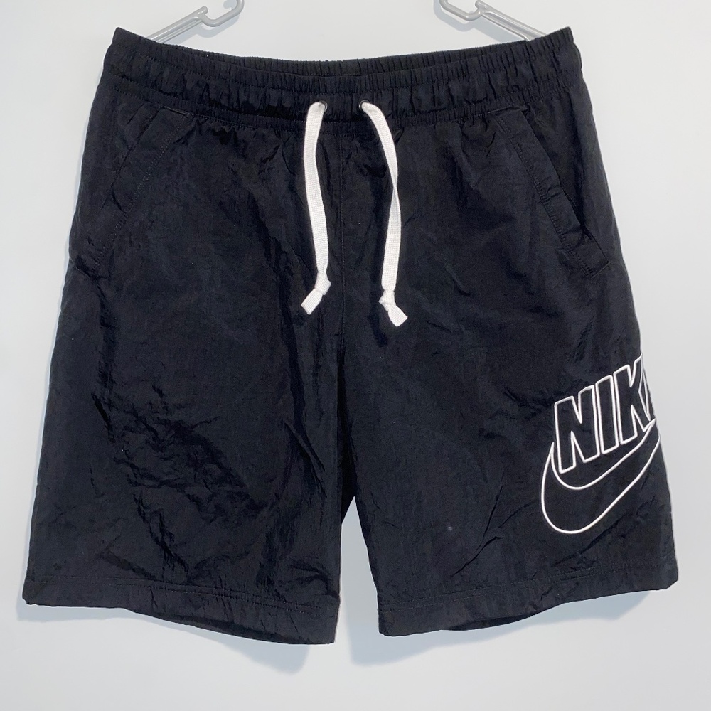 Nike Sportswear Alumni Woven Flow Shorts Above Knee Black Size Men's Medium